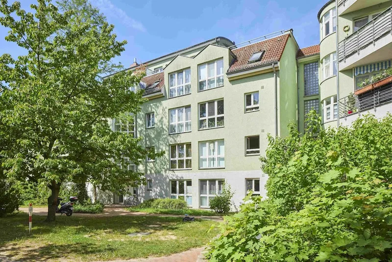 Nachmieter für 2 Zimmer Wohnung in Berlin Mariendorf gesucht — photo 1